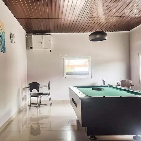 1 Bedroom Cozy In Łazy