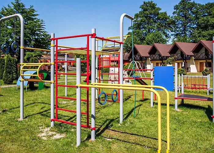 Dom wakacyjny 1 Bedroom Cozy In Łazy